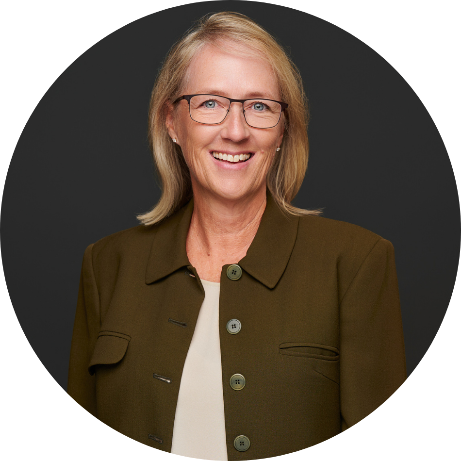 Kelly-Forester-Vita-Global-Sciences-circle